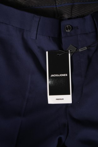 Pantaloni de bărbați Jack & Jones, Mărime M, Culoare Albastru, Preț 45,86 Lei