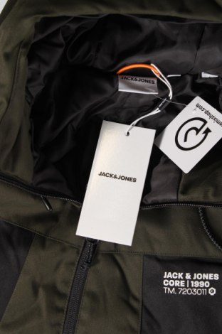 Ανδρικό αθλητικό μπουφάν Jack & Jones, Μέγεθος XS, Χρώμα Πράσινο, Τιμή 13,11 €