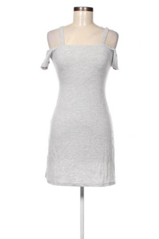 Kleid Bershka, Größe XS, Farbe Grau, Preis 2,22 €