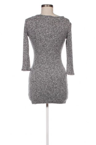 Kleid Monteau, Größe S, Farbe Grau, Preis € 2,83