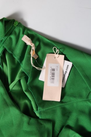 Рокля Skirt & Stiletto, Размер L, Цвят Зелен, Цена 132,00 лв.