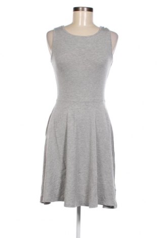 Kleid Tamaris, Größe XS, Farbe Grau, Preis € 7,36