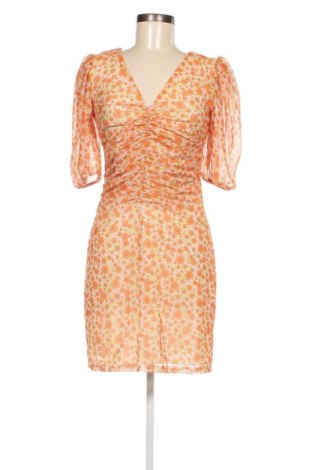 Kleid Trendyol, Größe M, Farbe Mehrfarbig, Preis 4,73 €