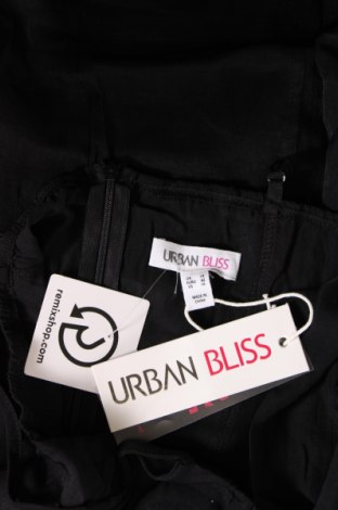 Kleid Urban Bliss, Größe L, Farbe Schwarz, Preis 4,98 €