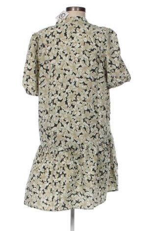 Kleid Vero Moda, Größe L, Farbe Mehrfarbig, Preis 27,84 €