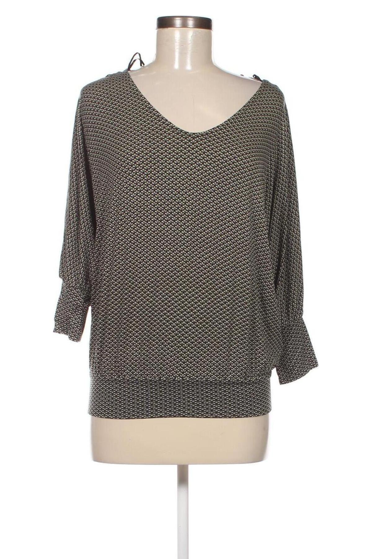 Γυναικεία μπλούζα Zero, Μέγεθος S, Χρώμα Πολύχρωμο, Τιμή 37,11 €
