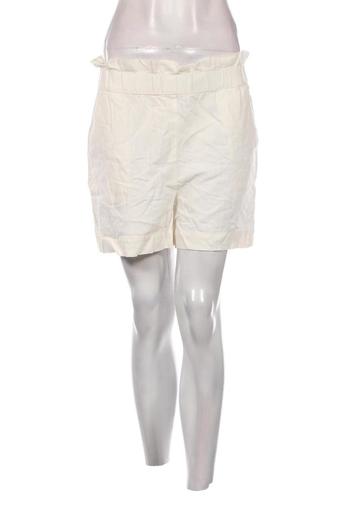Γυναικείο κοντό παντελόνι Vero Moda, Μέγεθος M, Χρώμα Λευκό, Τιμή 5,16 €