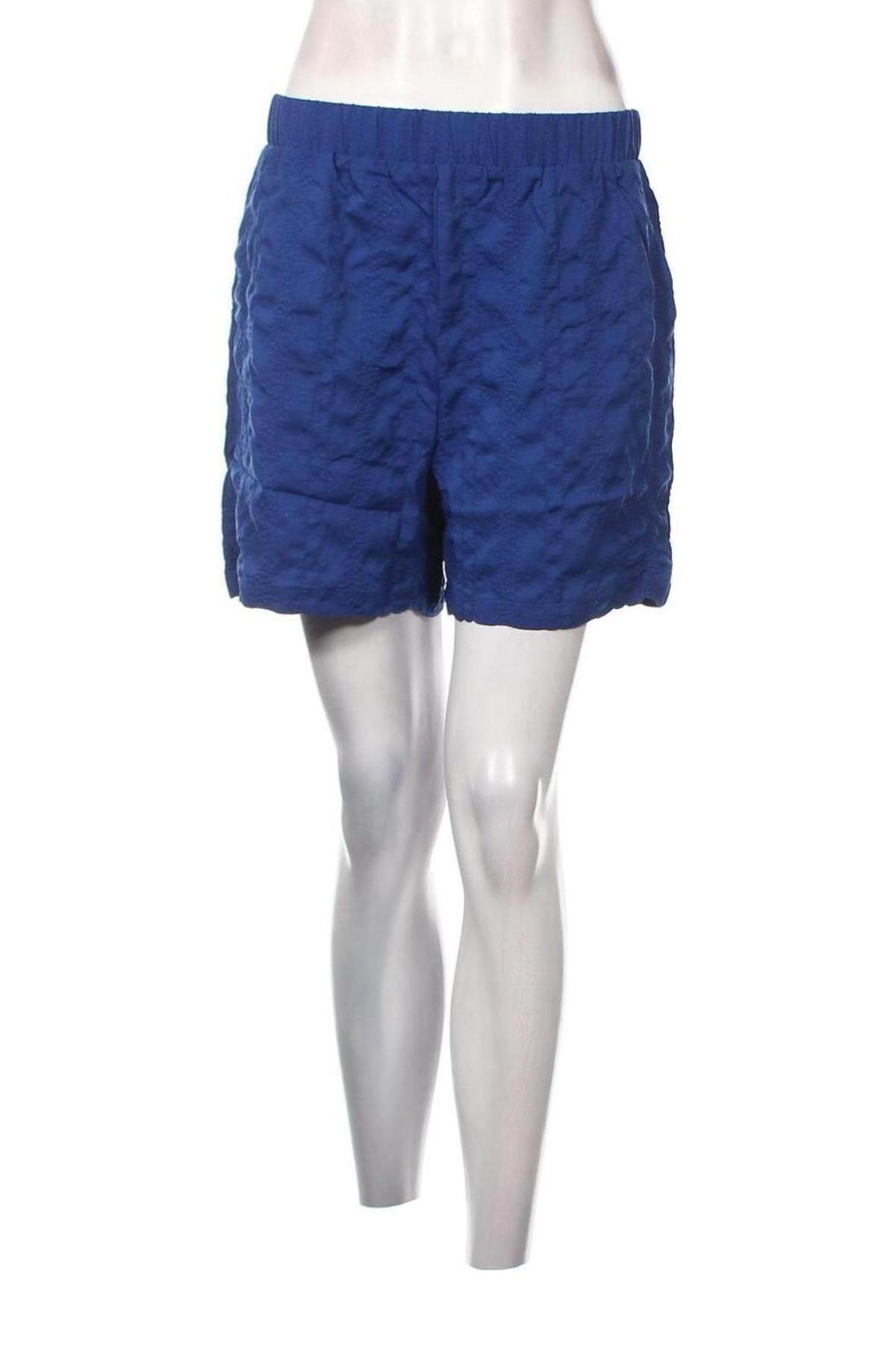 Γυναικείο κοντό παντελόνι Vero Moda, Μέγεθος M, Χρώμα Μπλέ, Τιμή 5,16 €
