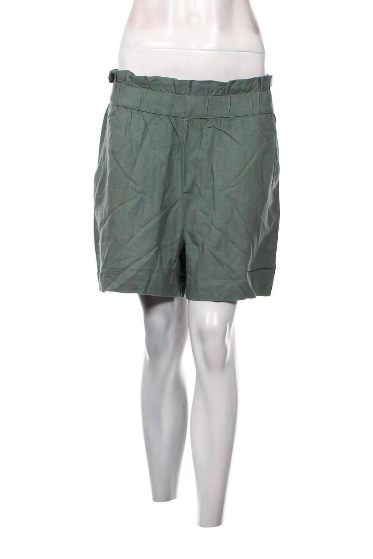Дамски къс панталон Vero Moda, Размер L, Цвят Зелен, Цена 11,20 лв.