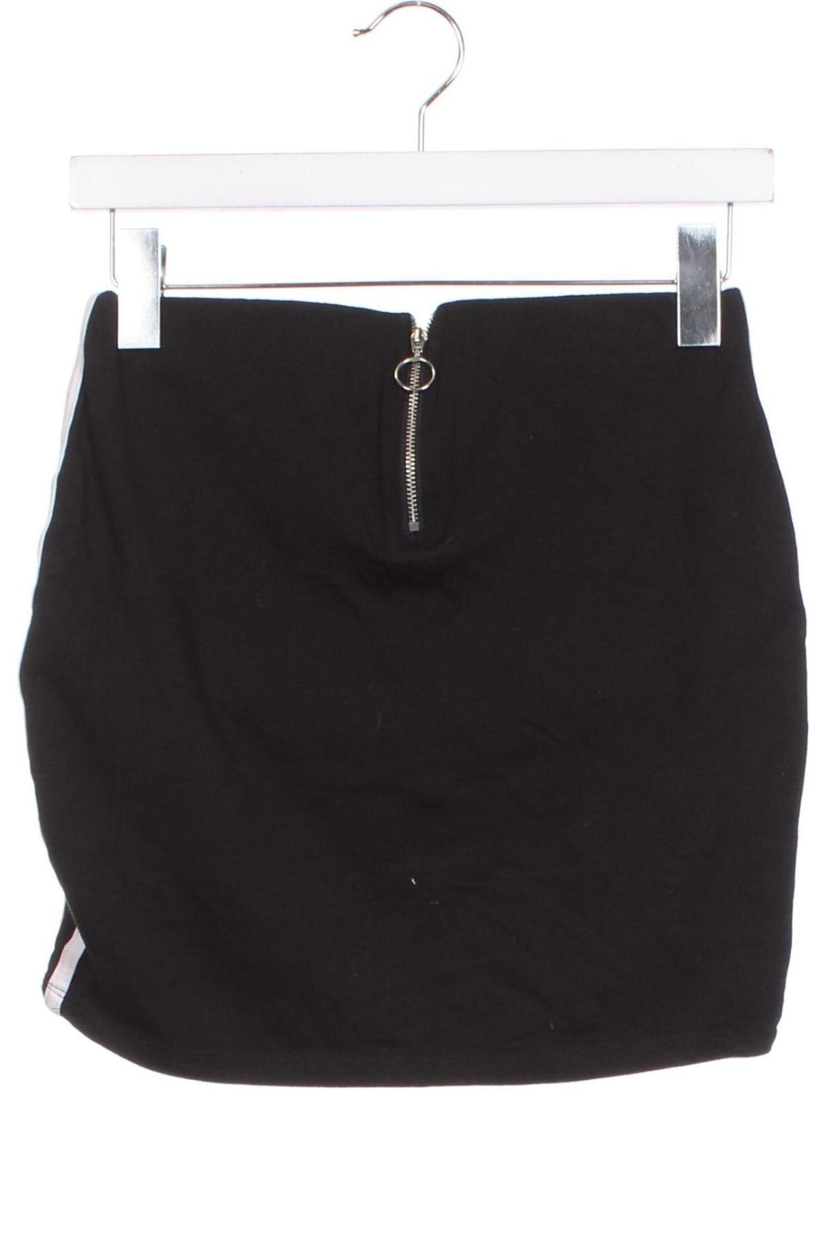Dětská sukně  New Look, Velikost 14-15y/ 168-170 cm, Barva Černá, Cena  48,00 Kč