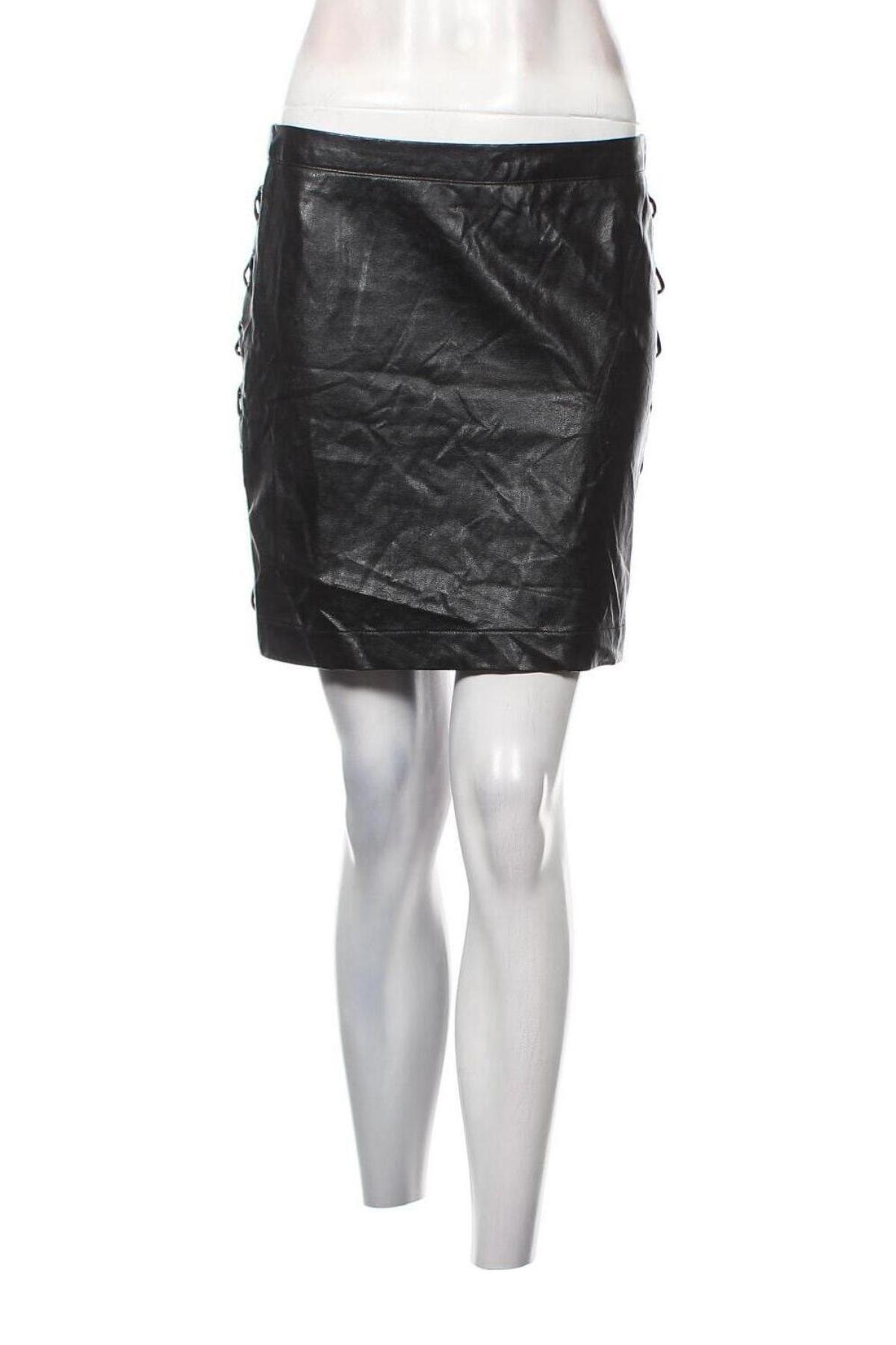 Kožená sukňa  Clockhouse, Veľkosť M, Farba Čierna, Cena  1,81 €
