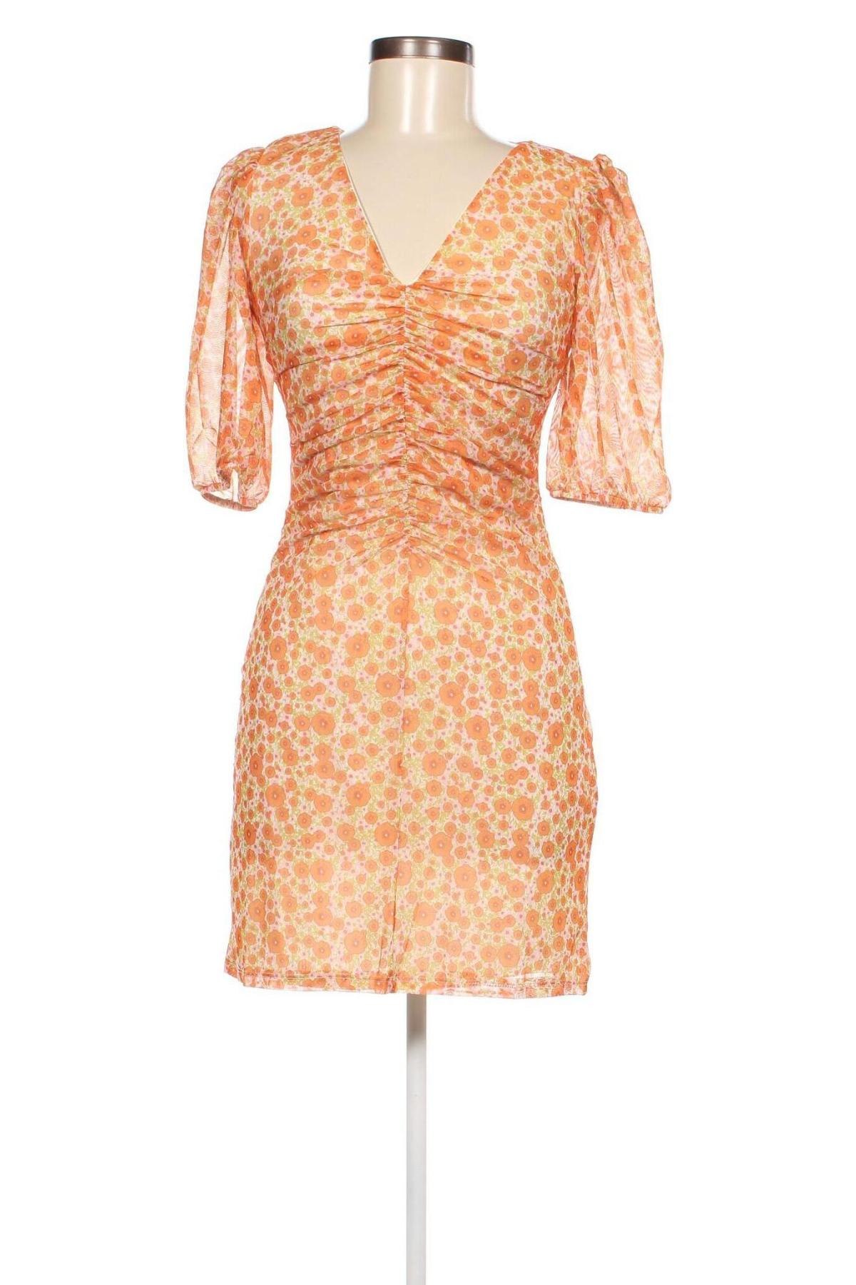 Kleid Trendyol, Größe S, Farbe Mehrfarbig, Preis € 4,73