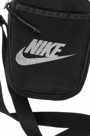 Tasche Nike, Farbe Schwarz, Preis € 13,99