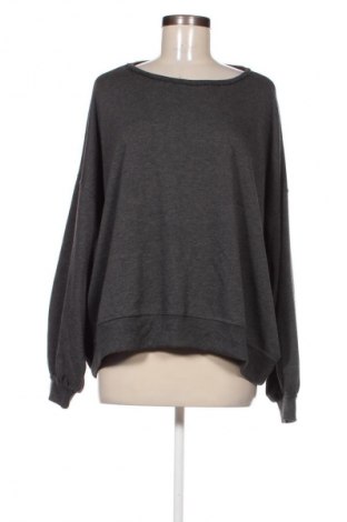 Damen Shirt Celestino, Größe M, Farbe Grau, Preis € 5,49