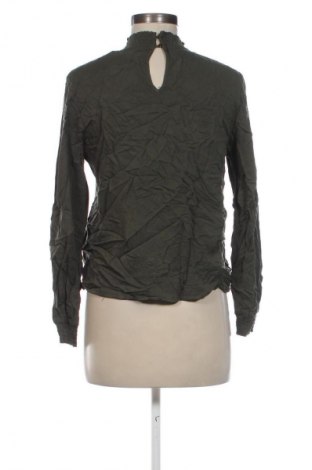 Damen Shirt VILA, Größe M, Farbe Grün, Preis € 13,99