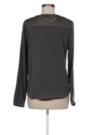 Damen Shirt Vero Moda, Größe M, Farbe Grün, Preis 11,99 €