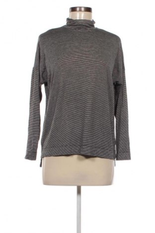 Damen Shirt Zara Trafaluc, Größe S, Farbe Mehrfarbig, Preis 2,99 €