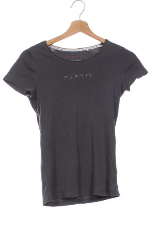 Дамска тениска Esprit, Размер XS, Цвят Сив, Цена 11,99 лв.