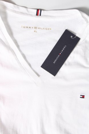 Γυναικείο t-shirt Tommy Hilfiger, Μέγεθος XL, Χρώμα Λευκό, Τιμή 31,49 €