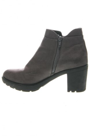 Damen Stiefeletten S.Oliver, Größe 38, Farbe Grau, Preis € 24,99