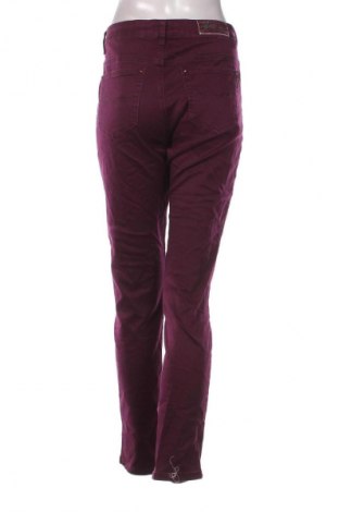 Damen Jeans, Größe L, Farbe Lila, Preis € 9,49