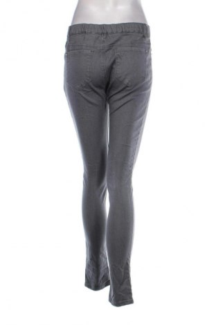 Damen Jeans, Größe M, Farbe Grau, Preis 6,99 €