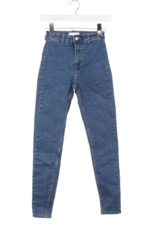 Damskie jeansy Bershka, Rozmiar XXS, Kolor Niebieski, Cena 32,99 zł