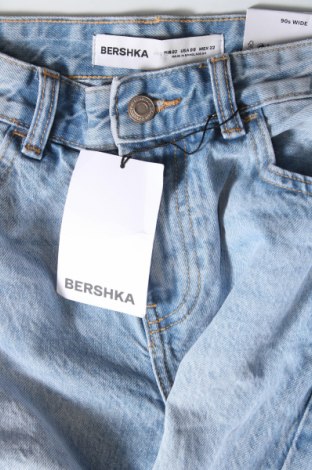 Blugi de femei Bershka, Mărime XXS, Culoare Albastru, Preț 151,99 Lei