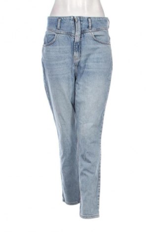 Damskie jeansy Bershka, Rozmiar M, Kolor Niebieski, Cena 33,99 zł