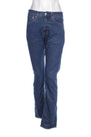 Damskie jeansy Calvin Klein Jeans, Rozmiar M, Kolor Niebieski, Cena 217,99 zł