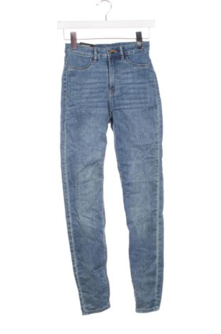 Damskie jeansy H&M Divided, Rozmiar XS, Kolor Niebieski, Cena 59,99 zł