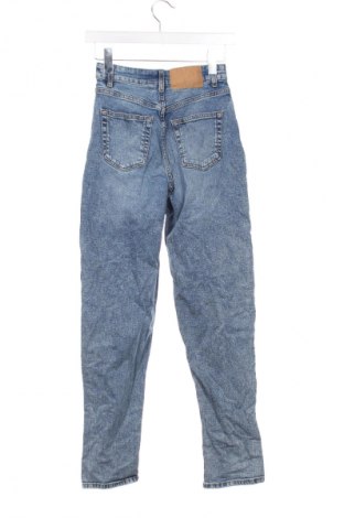 Damskie jeansy H&M Divided, Rozmiar XS, Kolor Niebieski, Cena 41,99 zł