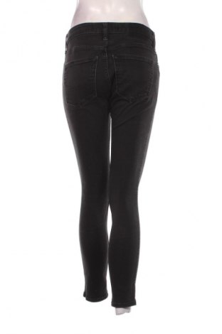 Blugi de femei Hollister, Mărime S, Culoare Negru, Preț 73,99 Lei