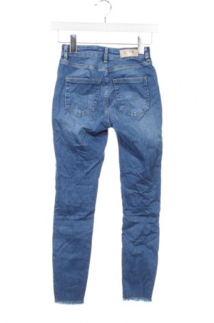 Damskie jeansy ONLY, Rozmiar XS, Kolor Niebieski, Cena 108,99 zł