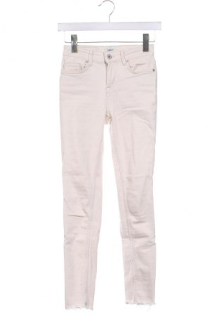 Damen Jeans ONLY, Größe XS, Farbe Ecru, Preis 15,36 €