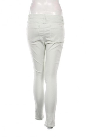 Damen Jeans Papaya, Größe M, Farbe Grün, Preis € 8,49