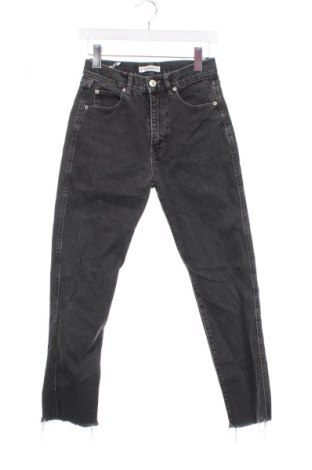 Damen Jeans Pull&Bear, Größe S, Farbe Grau, Preis € 8,49