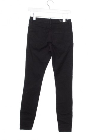 Blugi de femei Vero Moda, Mărime S, Culoare Negru, Preț 50,99 Lei