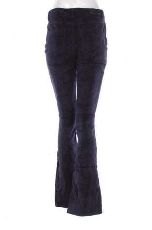 Damen Cordhose ONLY, Größe M, Farbe Blau, Preis 18,99 €