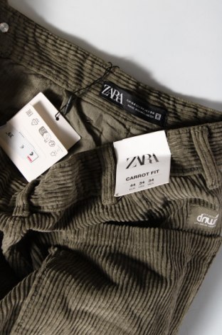 Γυναικείο κοτλέ παντελόνι Zara, Μέγεθος XL, Χρώμα Πράσινο, Τιμή 6,99 €