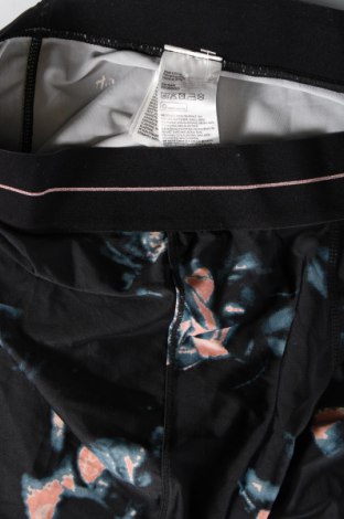 Dámské legíny  H&M Sport, Velikost S, Barva Černá, Cena  219,00 Kč