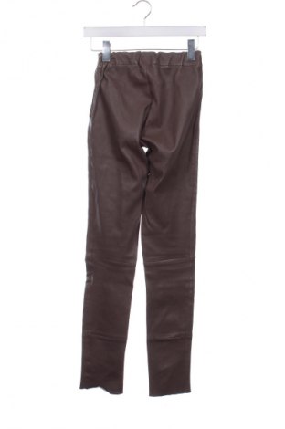 Pantaloni de piele pentru damă Arma, Mărime XS, Culoare Maro, Preț 662,99 Lei