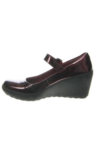 Obuwie damskie Clarks, Rozmiar 39, Kolor Czerwony, Cena 143,99 zł