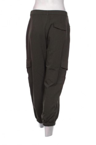 Damenhose, Größe L, Farbe Grün, Preis € 8,49