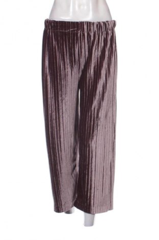 Pantaloni de femei Amisu, Mărime M, Culoare Roz, Preț 38,99 Lei