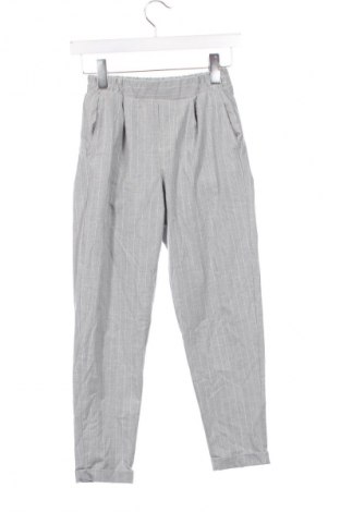 Damenhose Bershka, Größe XS, Farbe Grau, Preis € 6,49