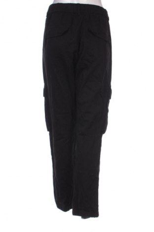 Pantaloni de femei Bershka, Mărime L, Culoare Negru, Preț 43,99 Lei