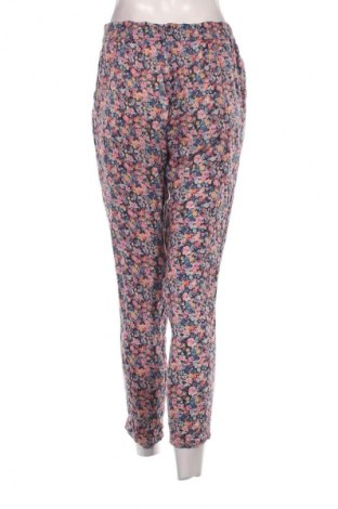 Pantaloni de femei Esprit, Mărime S, Culoare Multicolor, Preț 44,19 Lei