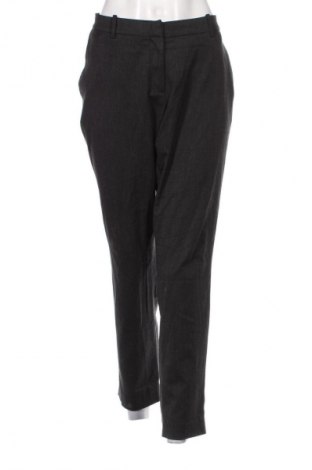 Pantaloni de femei H&M, Mărime L, Culoare Gri, Preț 33,99 Lei