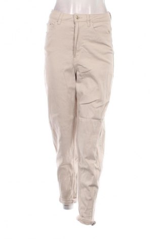 Damenhose H&M Divided, Größe S, Farbe Beige, Preis € 9,99